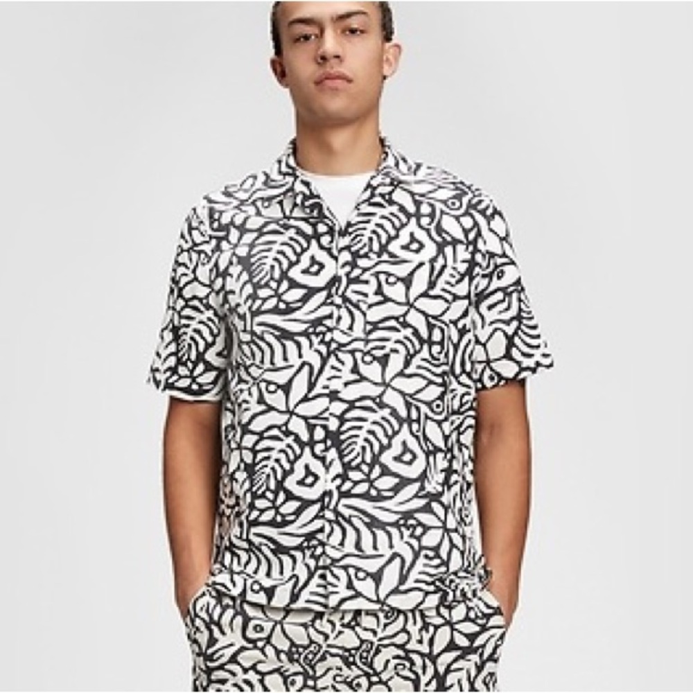 GAP Linen-Cotton Button-Front Shirt